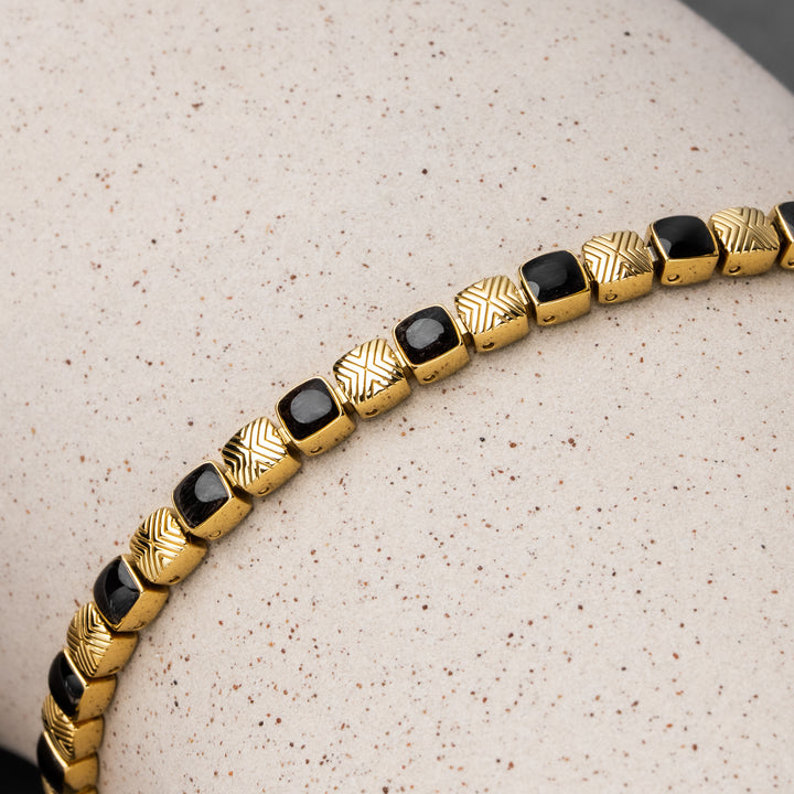 Peppered Strap (Maple/Gold)