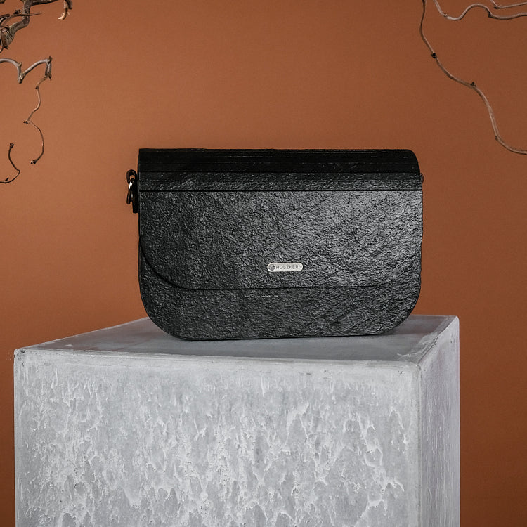 Handbags made from vegan washpapa