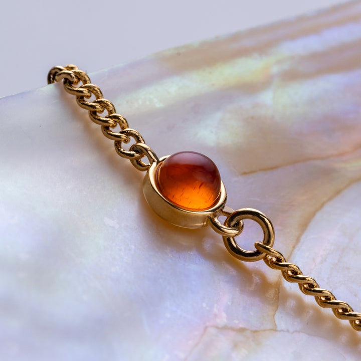 Dewdrops Bracelet (Chalcedony/Gold)