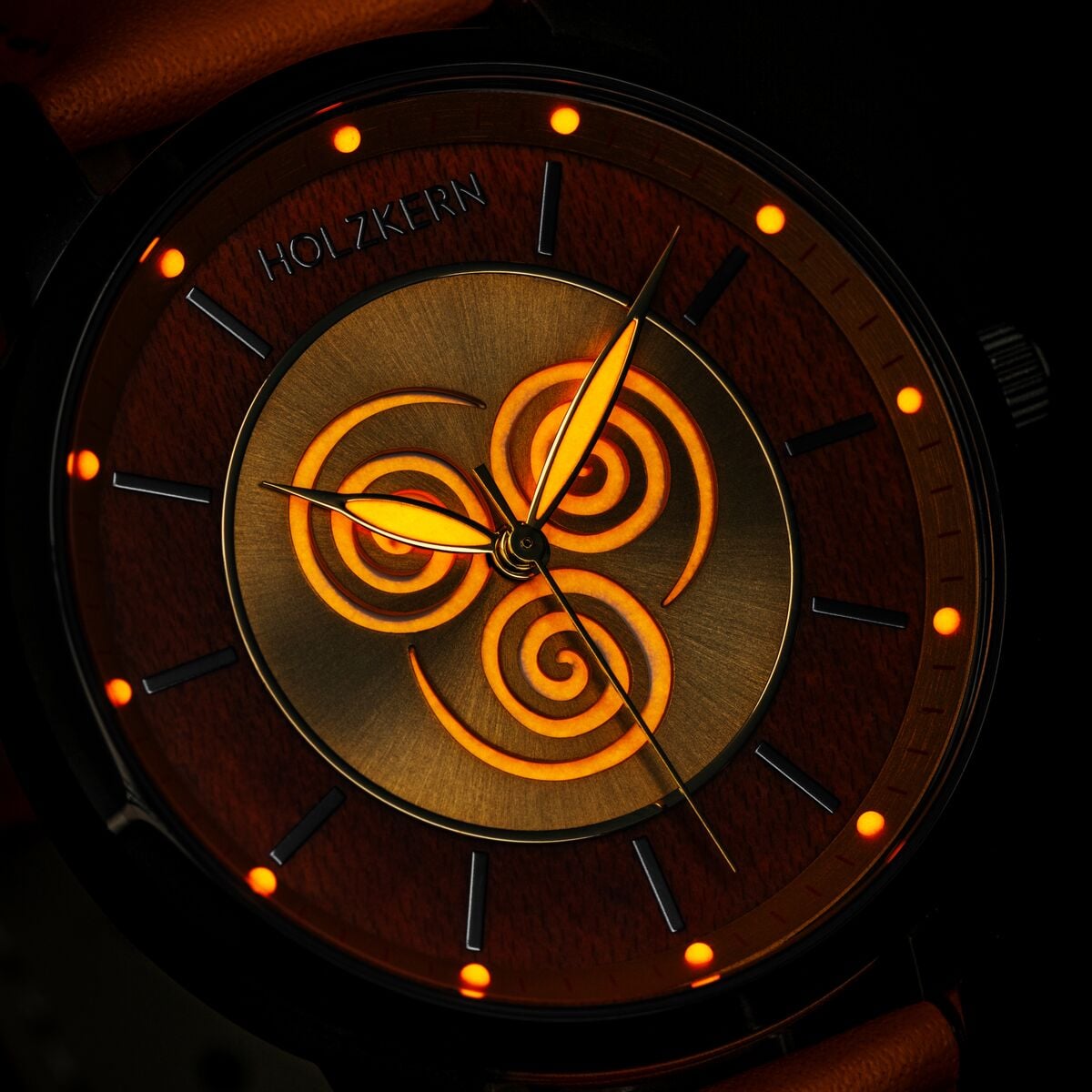 Air Nomads (Maple/Orange)