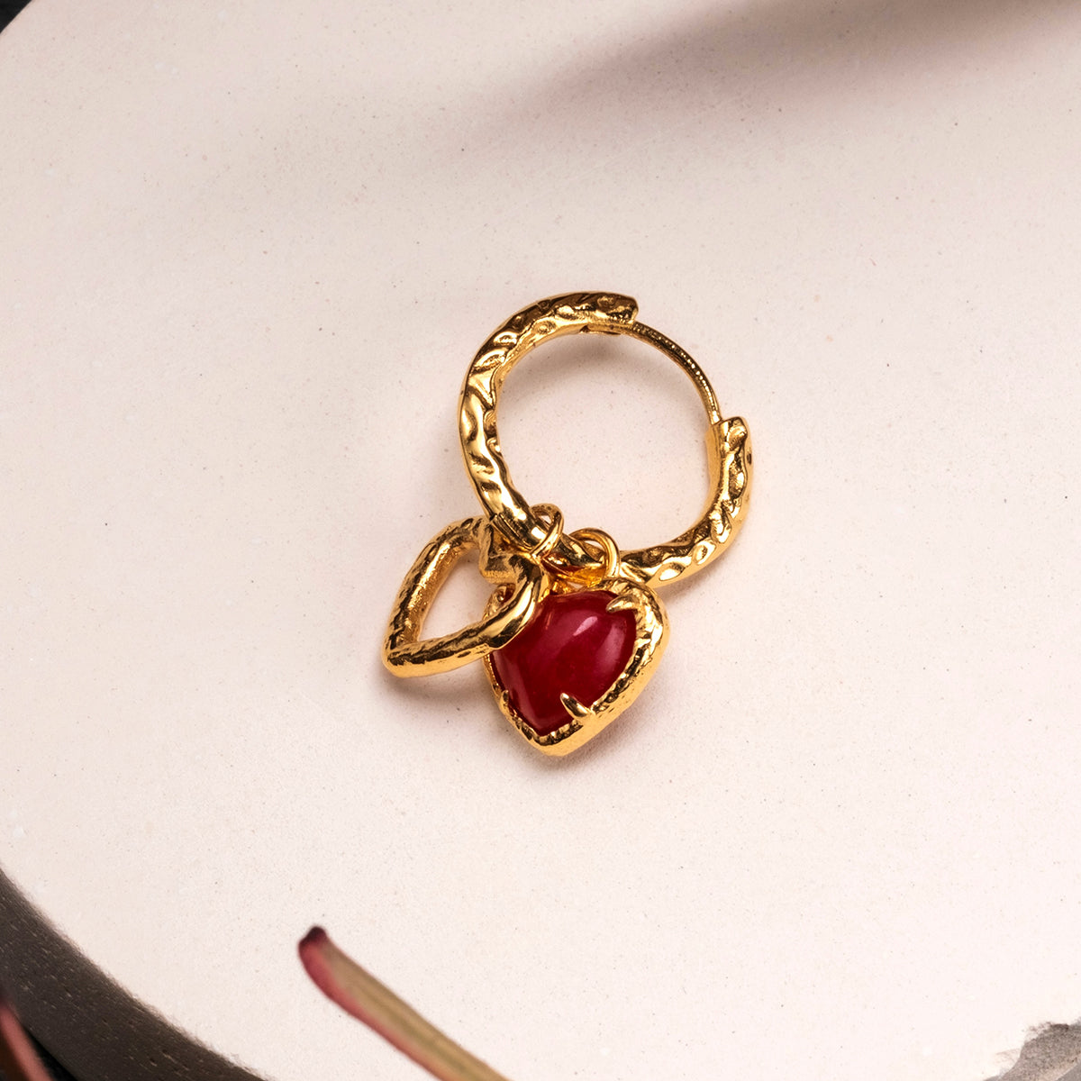 Boucles d’oreilles Amorance (calcédoine/or)